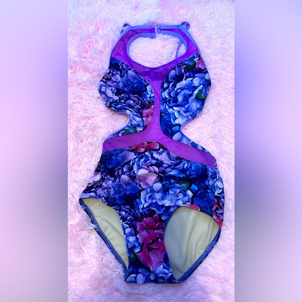 Kandi Kouture Leo Girl CXL